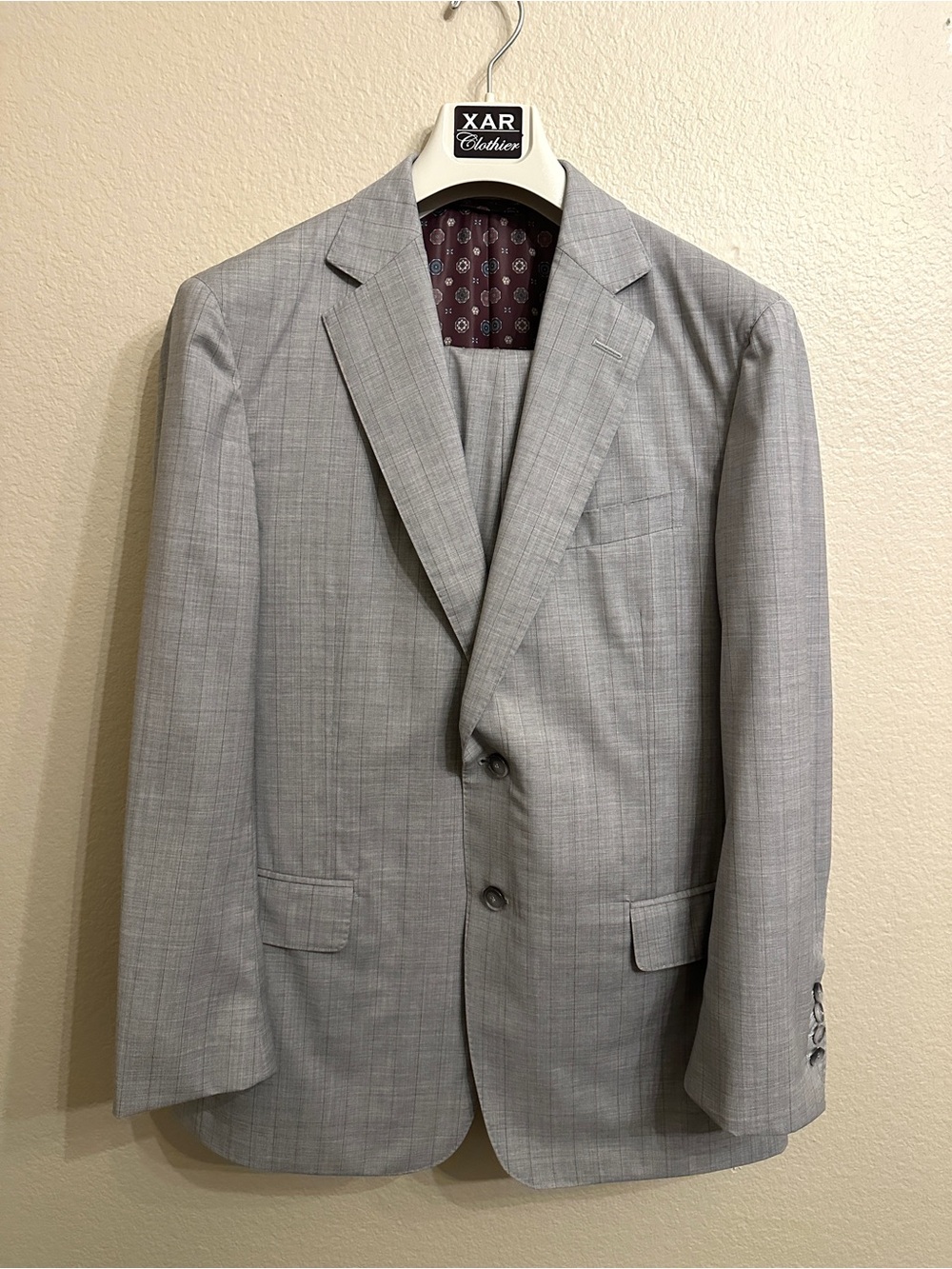 XAR Custom Light Gray Suit | StyleBiella Expedition Super 120’s Italian Wool